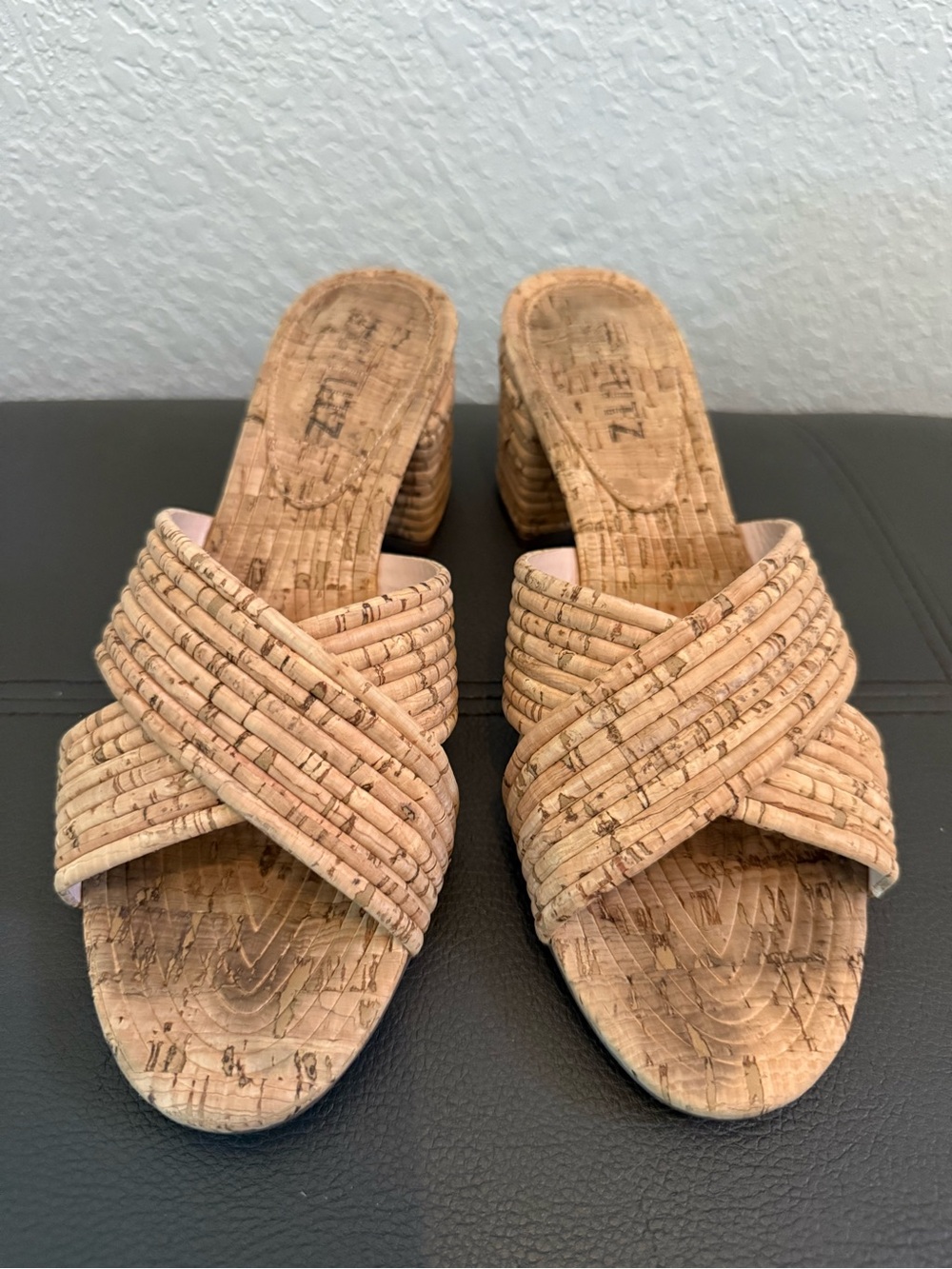 Schutz Sandals Women’s 7.5 Brown Latifah Mules Cork Block Heel Slide Casual